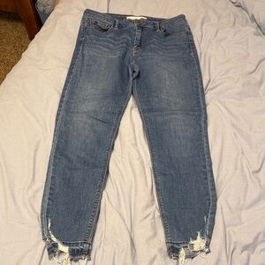 Stylish Blue Distressed Cropped Women's Jeans